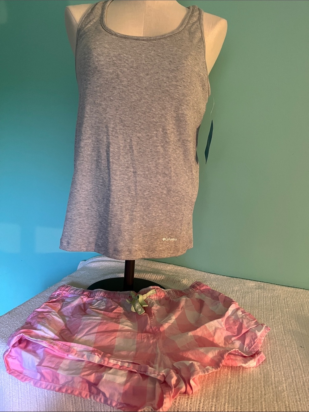Columbia Gray Tank Top with Pink Gingham Shorts sleep set large